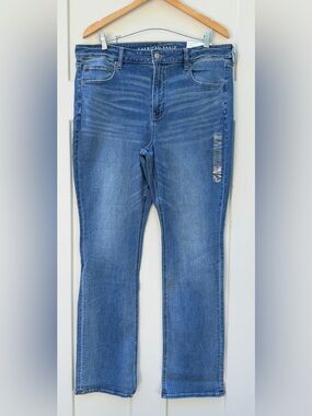 American Eagle The Stacked sz 18 Bootcut Jeans- Coastal Cowgirl Denim inseam 33”